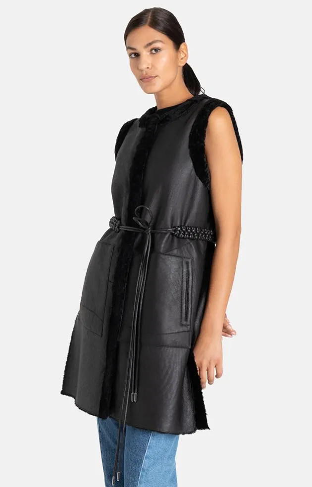Leather Jackets<WERNER CHRIST Aisha: Reversible Waistcoat With Belt Black