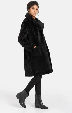 Lambskin Jackets<WERNER CHRIST Nadine: Bohemian-Style Short Coat Black