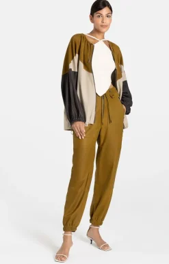 Accessoires<WERNER CHRIST Padma P: Light Parachute Leatherpants Ocker